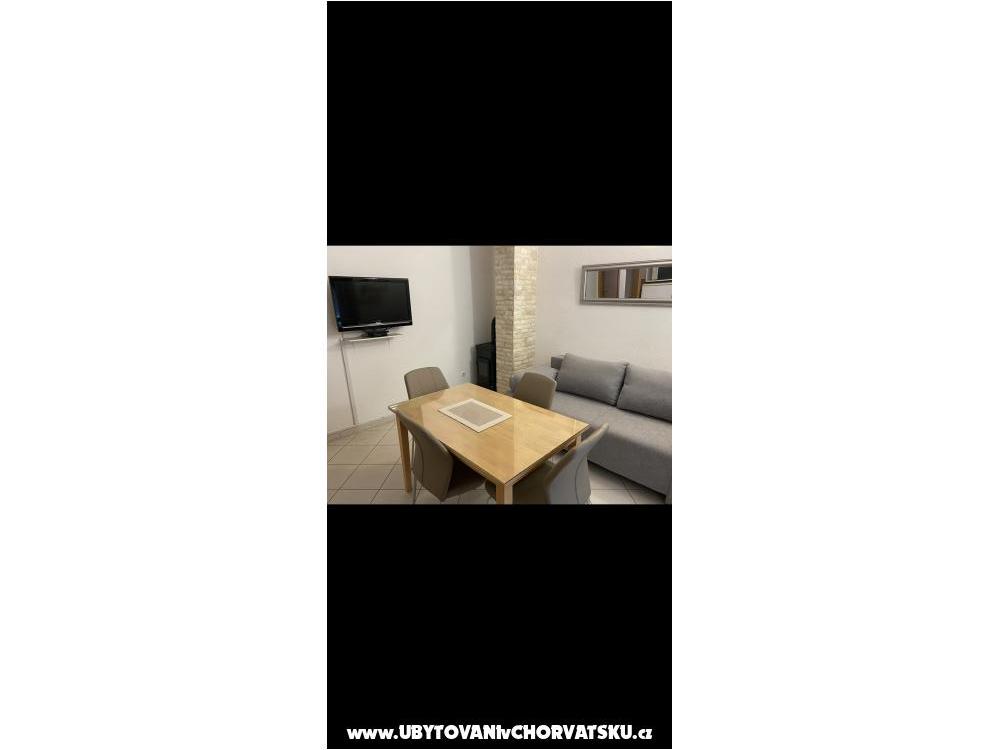 Apartmanok Lolo - Privlaka Horv�torsz�g