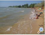 Apartmaji IvaMar - Privlaka Hrvaka