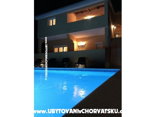 Appartements  Nelly - Privlaka Croatie