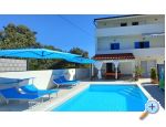 Villa Bianca - swimming pool - Privlaka Kroatien