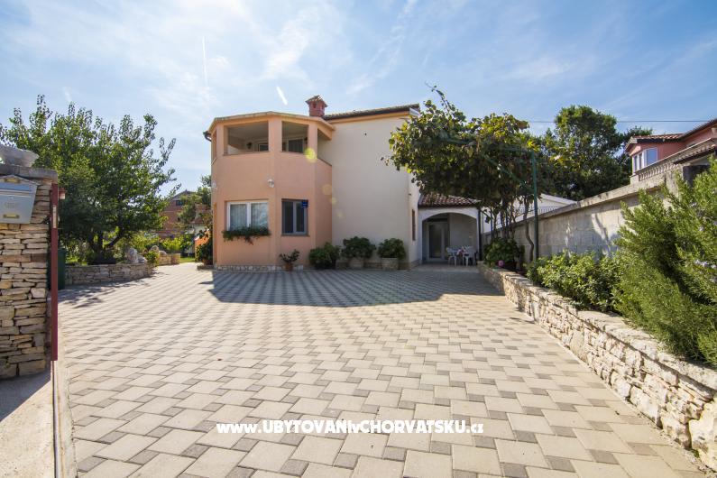 Appartements Safija – Ferienwohnung Pula, Kroatien – Foto 4