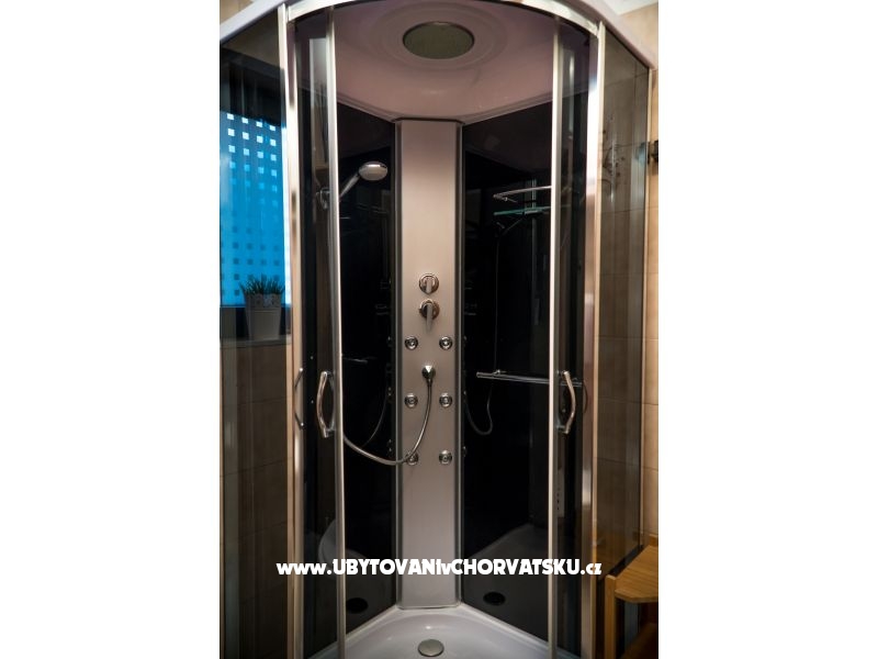 Appartement Niko – Ferienwohnung Pula, Kroatien – Foto 7