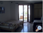 Apartmaji Villa Dolores - Pula Hrvaka