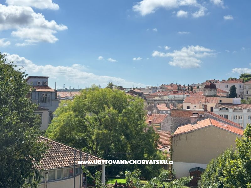 Flowers Apartm�ny Pula – foto 12