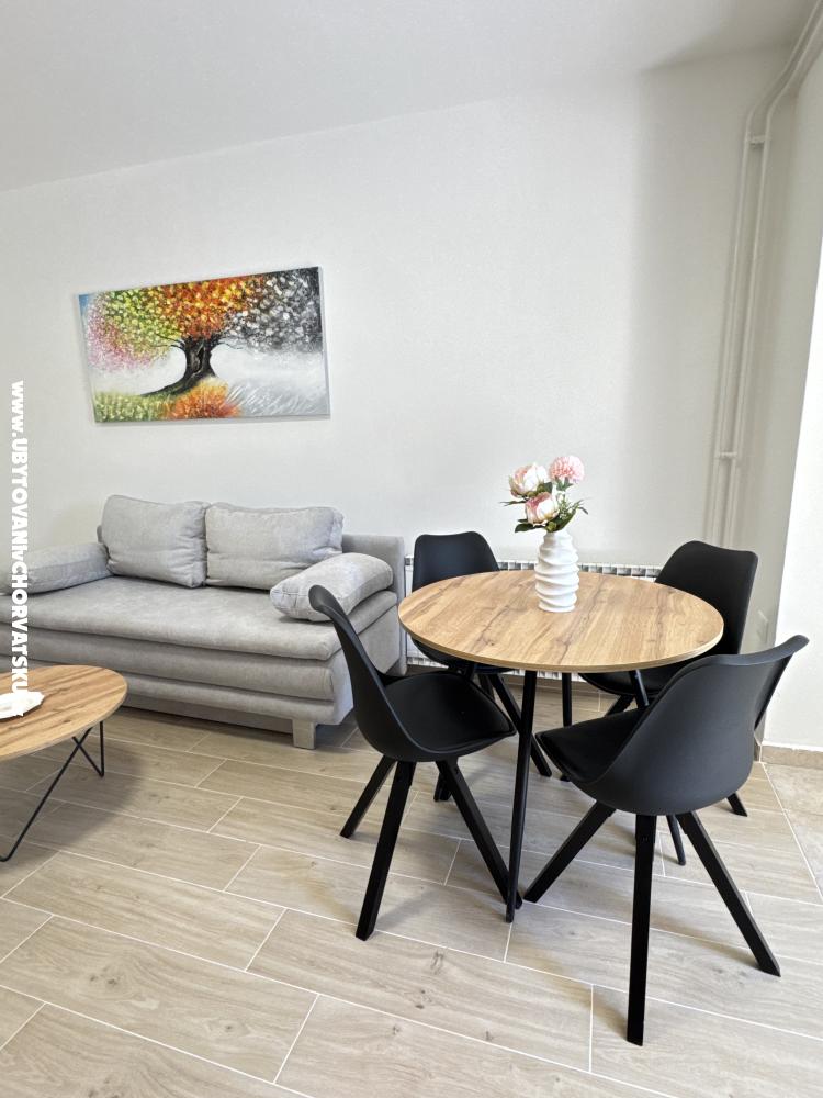 Flowers Apartmanok Pula - Pula Horv�torsz�g