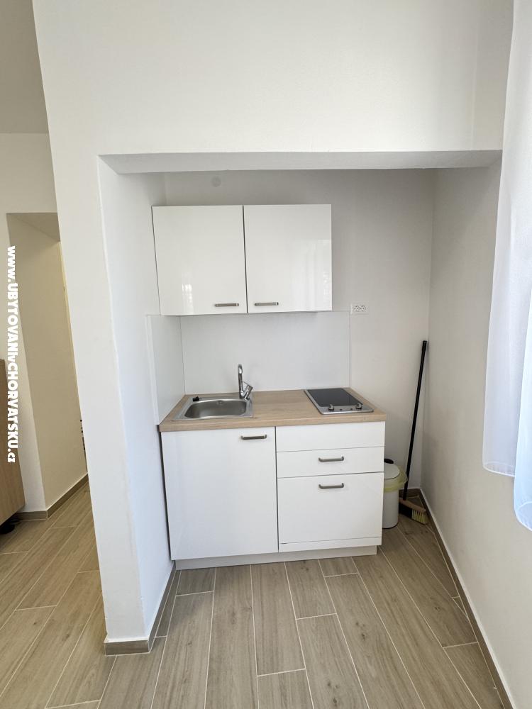 Flowers Apartmanok Pula - Pula Horv�torsz�g