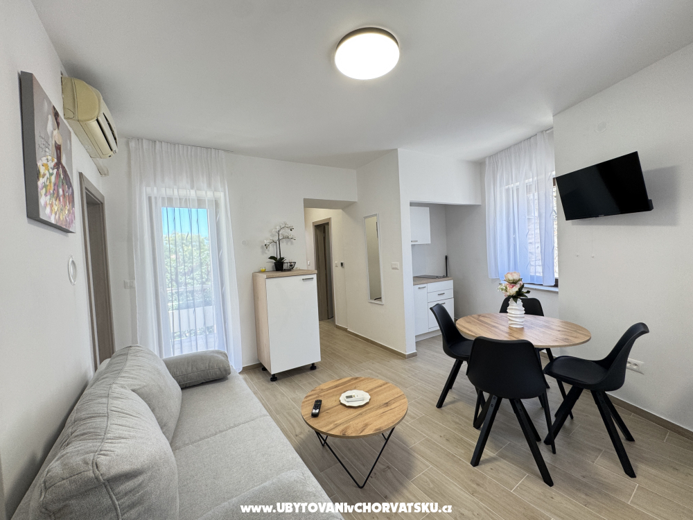 Flowers Apartmanok Pula - Pula Horv�torsz�g