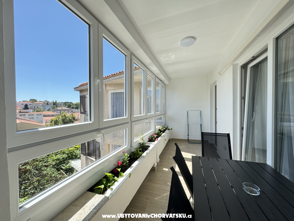 Flowers Apartmanok Pula - Pula Horv�torsz�g