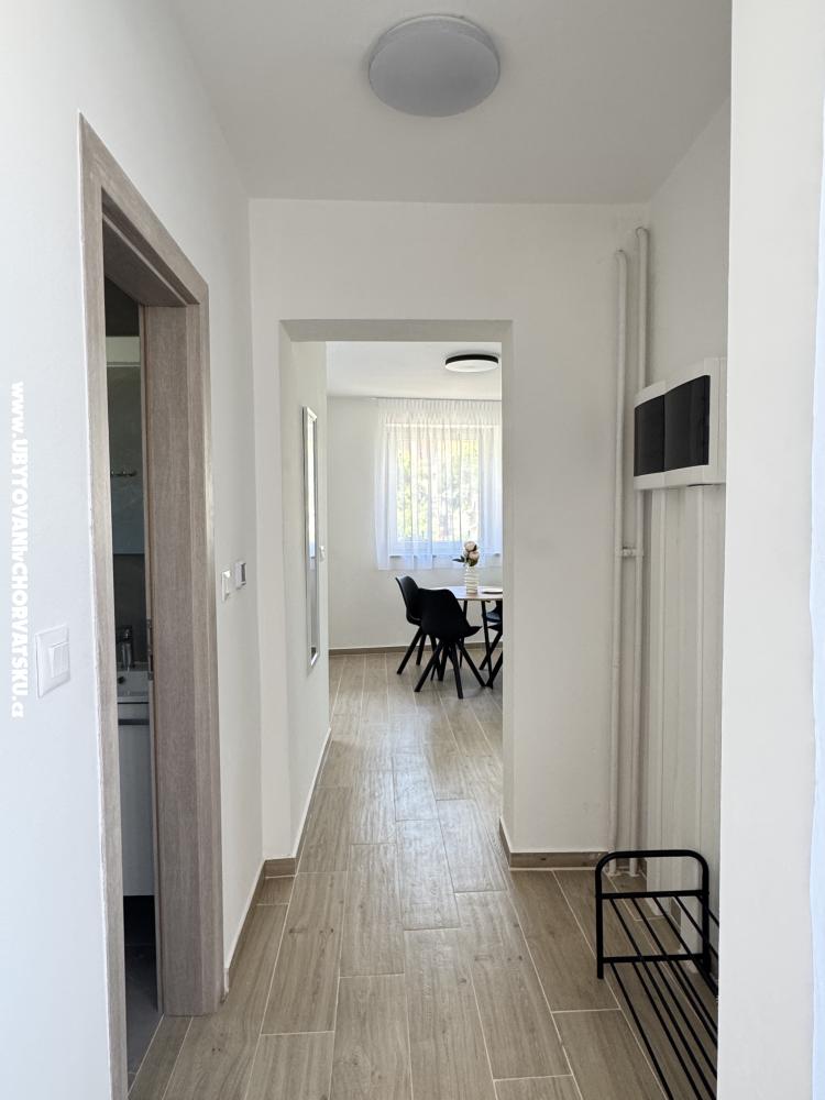 Flowers Apartmanok Pula - Pula Horv�torsz�g