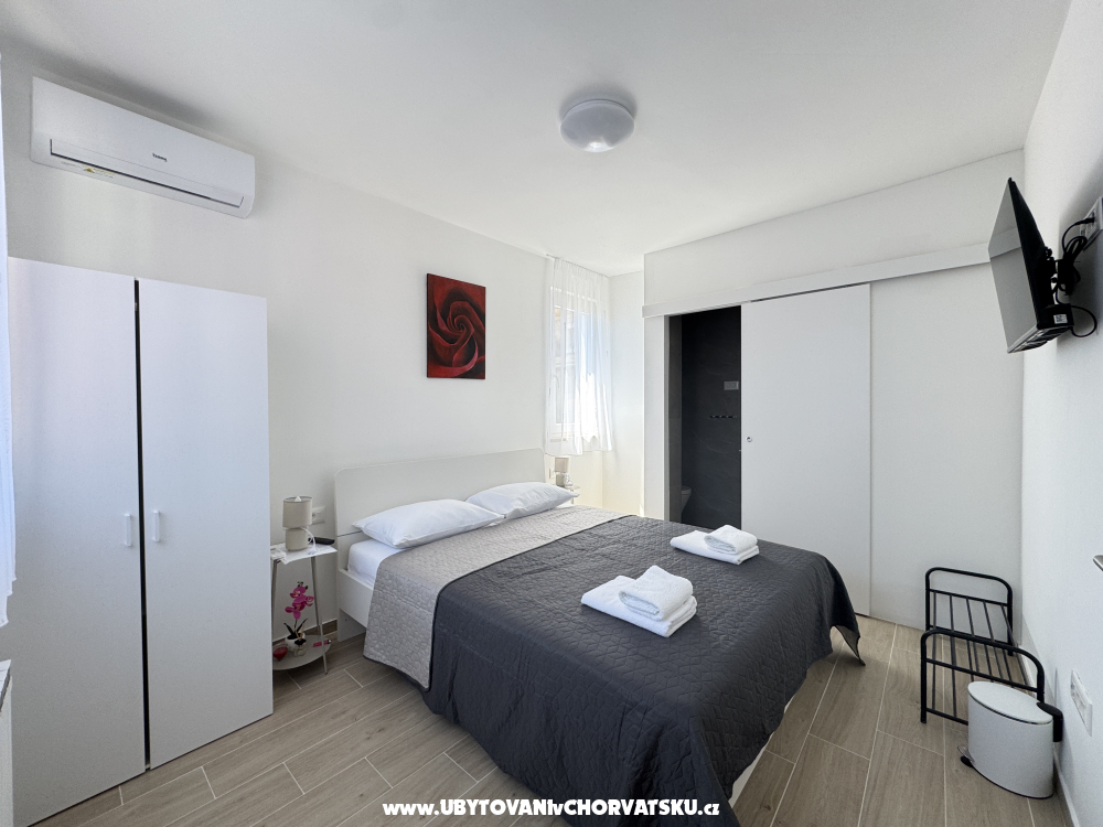 Flowers Apartmanok Pula - Pula Horv�torsz�g