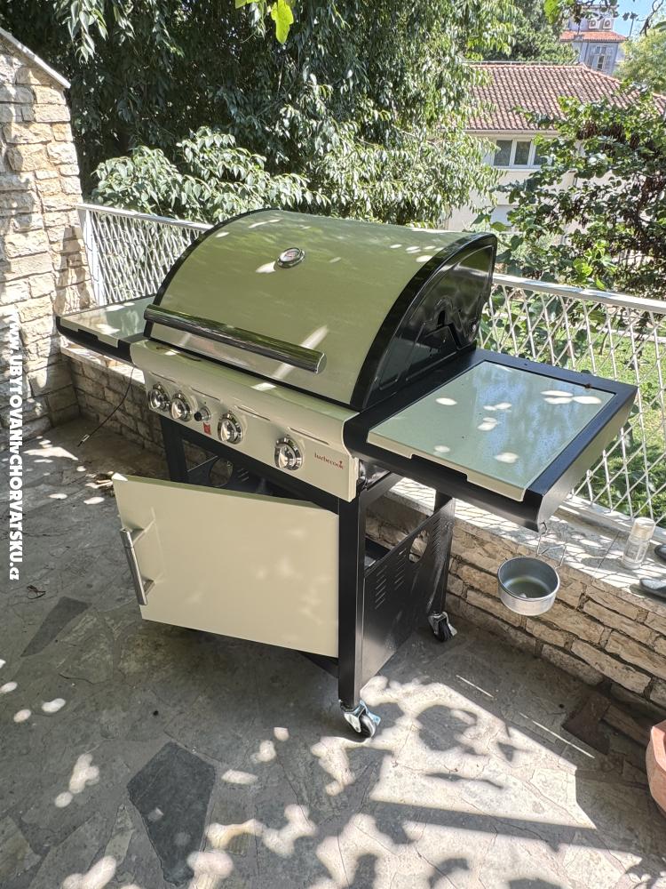 Flowers Apartmanok Pula - Pula Horv�torsz�g