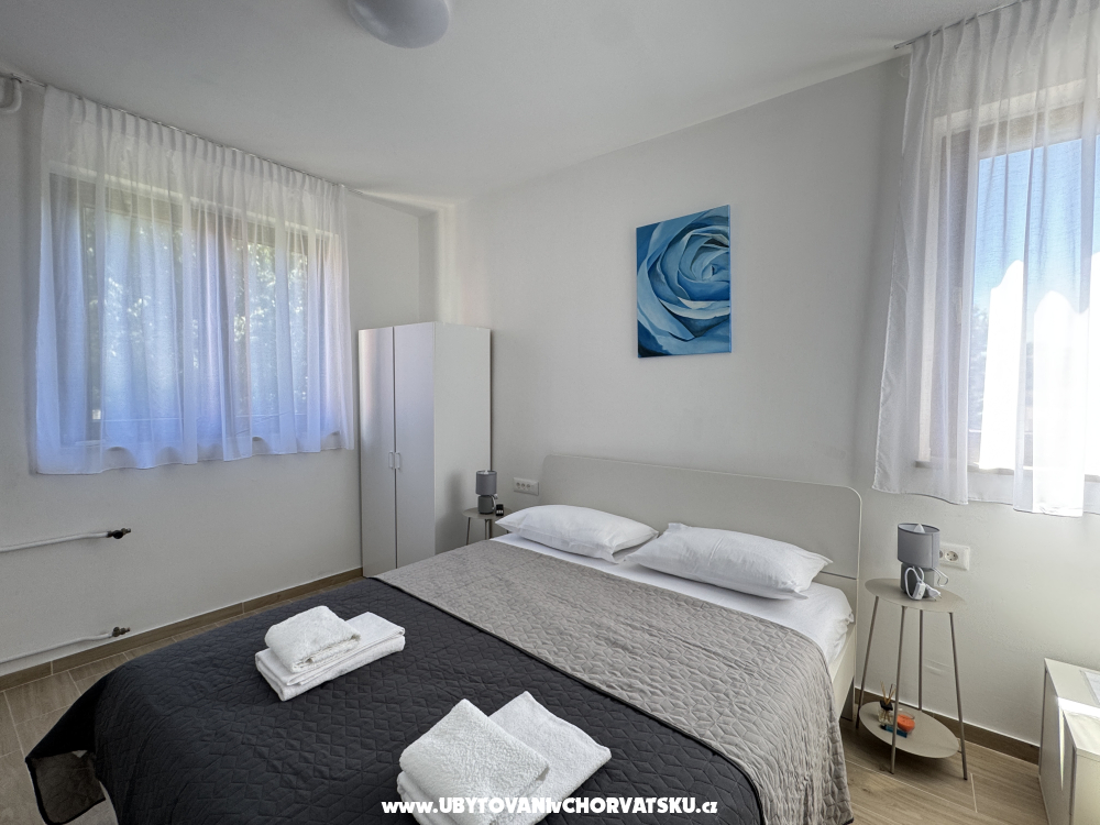 Flowers Apartmanok Pula - Pula Horv�torsz�g