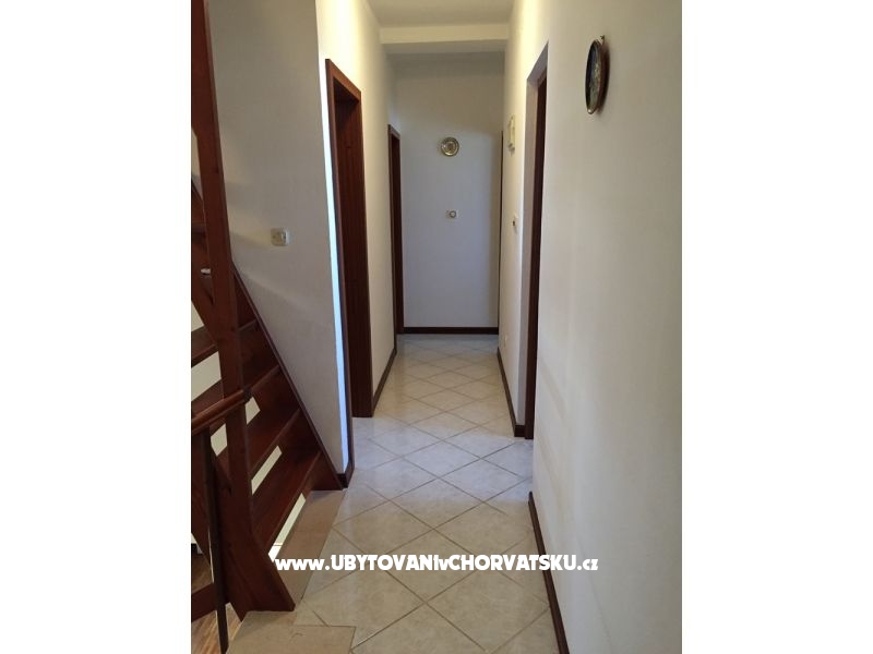 Haus Carnitia – Ferienwohnung Pula, Kroatien – Foto 8