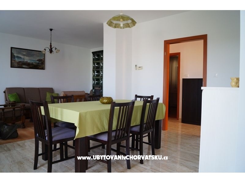 Privatna kuća – Ferienwohnung Pula, Kroatien – Foto 5