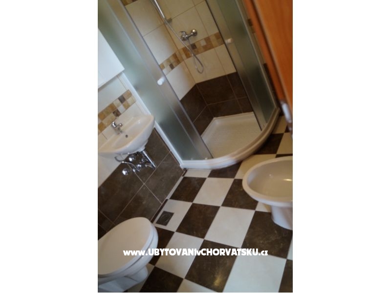 Privatna kuća – Ferienwohnung Pula, Kroatien – Foto 9