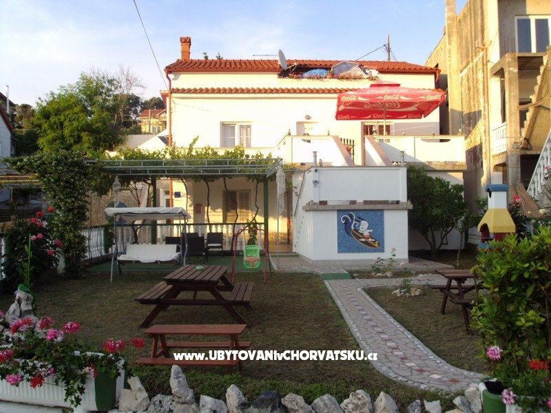 Apartmány Ancy – ubytování ostrov Rab, Chorvatsko – foto 1