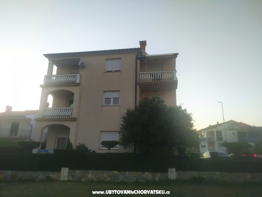 Appartements Damir-Julija - ostrov Rab Croatie