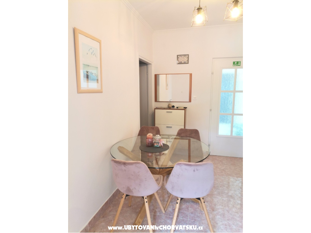 Apartmny Gvai - ostrov Rab Chorvatsko