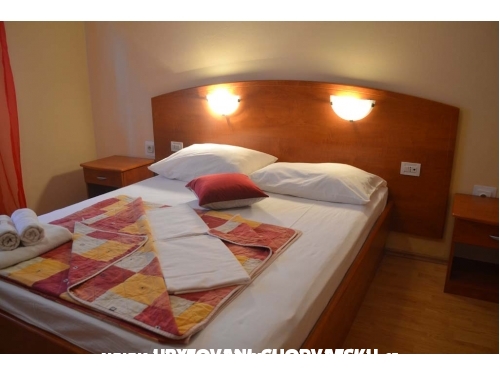 Apartmny Gvai - ostrov Rab Chorvatsko