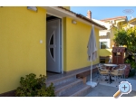 Apartmaji Karuzo - ostrov Rab Hrvaka