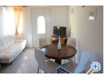 Apartmaji Karuzo - ostrov Rab Hrvaka