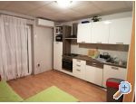 Apartmaji Sindi 1,2           APART - ostrov Rab Hrvaka