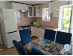 Apartmaji Kampor - ostrov Rab Hrvaka