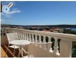 Ferienwohnungen Anny mit Pool - ostrov Rab Kroatien