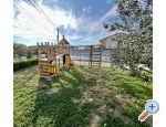 Apartmaji Piuljan - ostrov Rab Hrvaka