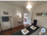 Apartmaji uvala Vardoa - ostrov Rab Hrvaka