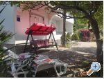 Apartmaji uvala Vardoa - ostrov Rab Hrvaka