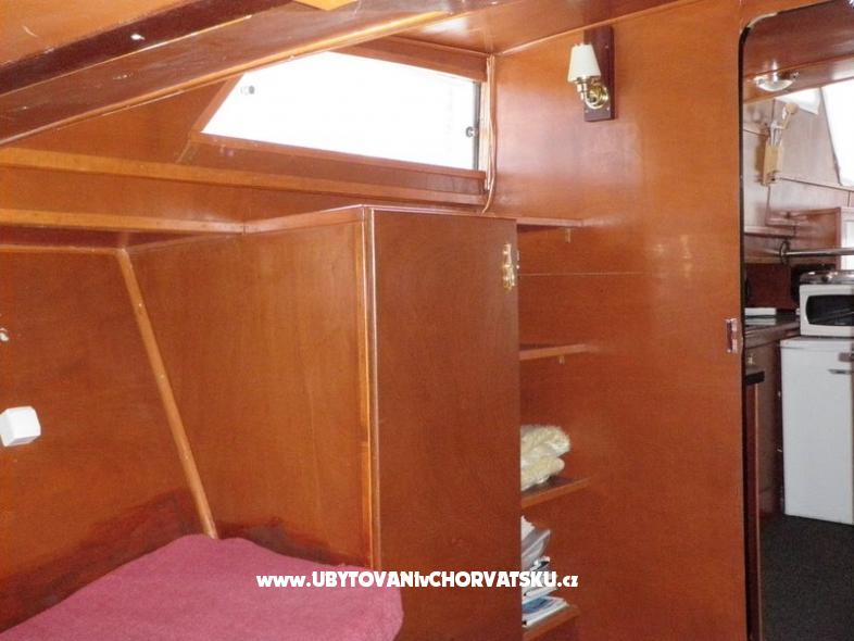 Hausbot Princezna Kristina – Ferienwohnung Rabac, Kroatien – Foto 8