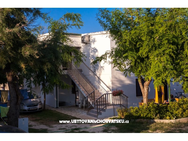 Appartements Puntica – Ferienwohnung Razanac, Kroatien – Foto 1