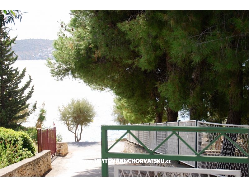  7 maslina – Ferienwohnung Rogoznica, Kroatien – Foto 13