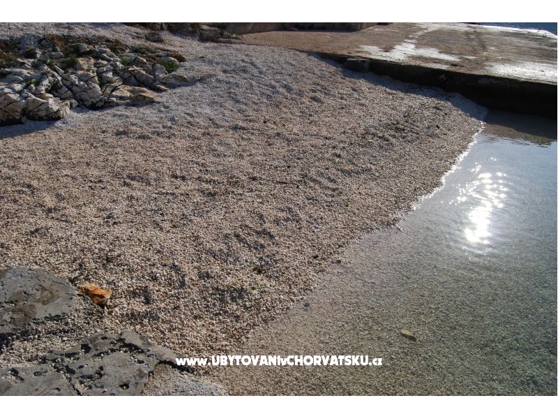  7 maslina – Ferienwohnung Rogoznica, Kroatien – Foto 9