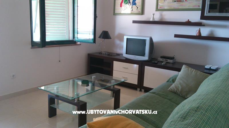 Apartment Dea – Ferienwohnung Rogoznica, Kroatien – Foto 4