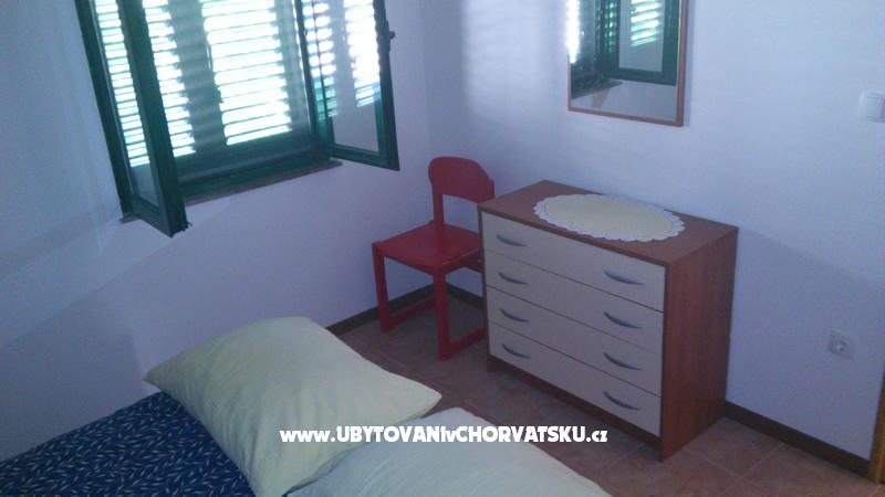 Apartment Dea – Ferienwohnung Rogoznica, Kroatien – Foto 9