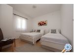 Apartma Neva - Rogoznica Hrvaka