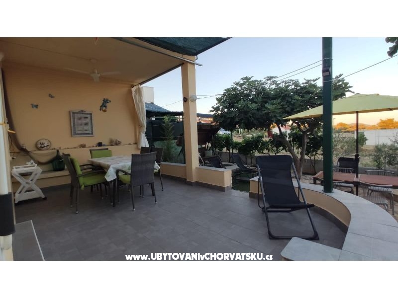 Apartment Pane – Ferienwohnung Rogoznica, Kroatien – Foto 6