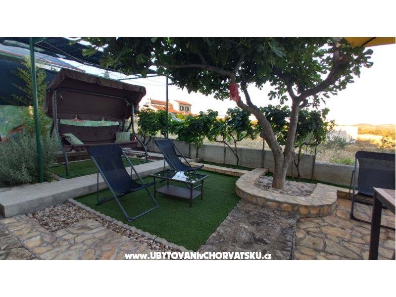 Apartment Pane – Ferienwohnung Rogoznica, Kroatien – Foto 7