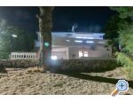 Apartma Bronislovas - Rogoznica Hrvaka