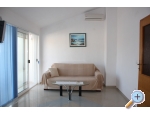 Apartmaji 4dolphins - Rogoznica Hrvaka