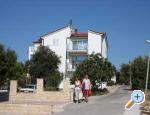 Apartmaji 4dolphins - Rogoznica Hrvaka