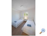 Apartmaji Arya - Rogoznica Hrvaka