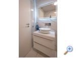 Apartmaji Arya - Rogoznica Hrvaka