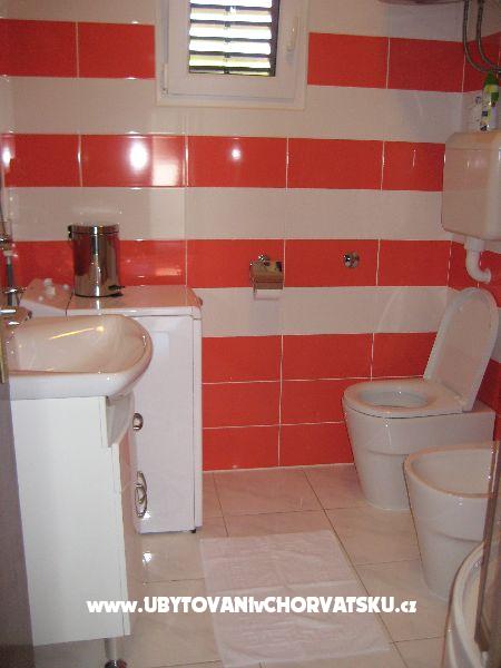 Appartements Bačić – Ferienwohnung Rogoznica, Kroatien – Foto 14