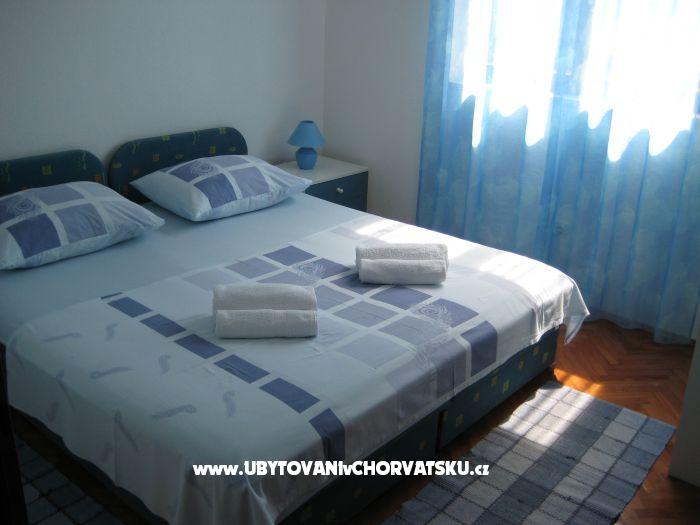 Appartements Bačić – Ferienwohnung Rogoznica, Kroatien – Foto 4