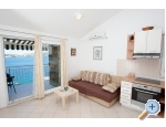 Apartmaji Ban - Rogoznica Hrvaka