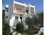 Apartmaji Bandov - Rogoznica Hrvaka