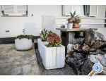 Apartmaji Bartoli - Rogoznica Hrvaka